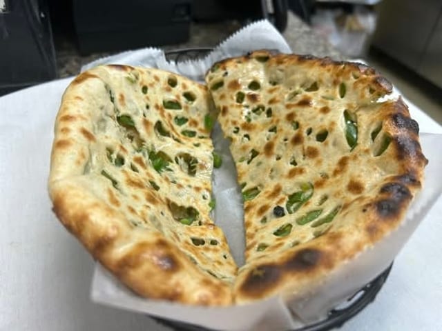 Chili Naan.