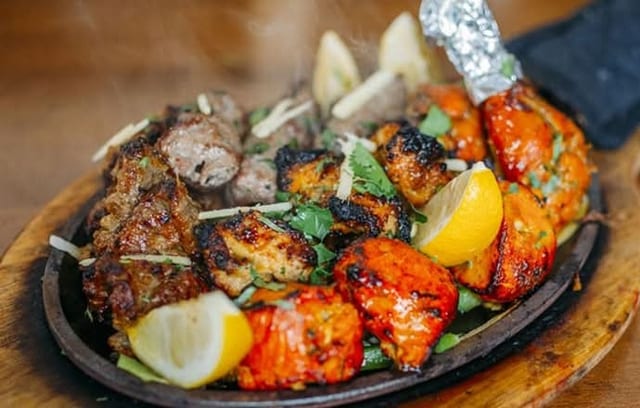 TANDOORI MIXED GRILL.